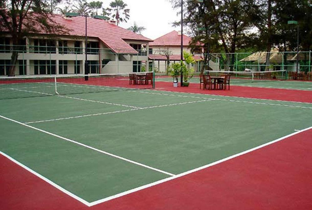 Miri Marriott Resort & Spa Εξωτερικό φωτογραφία Tennis Courts