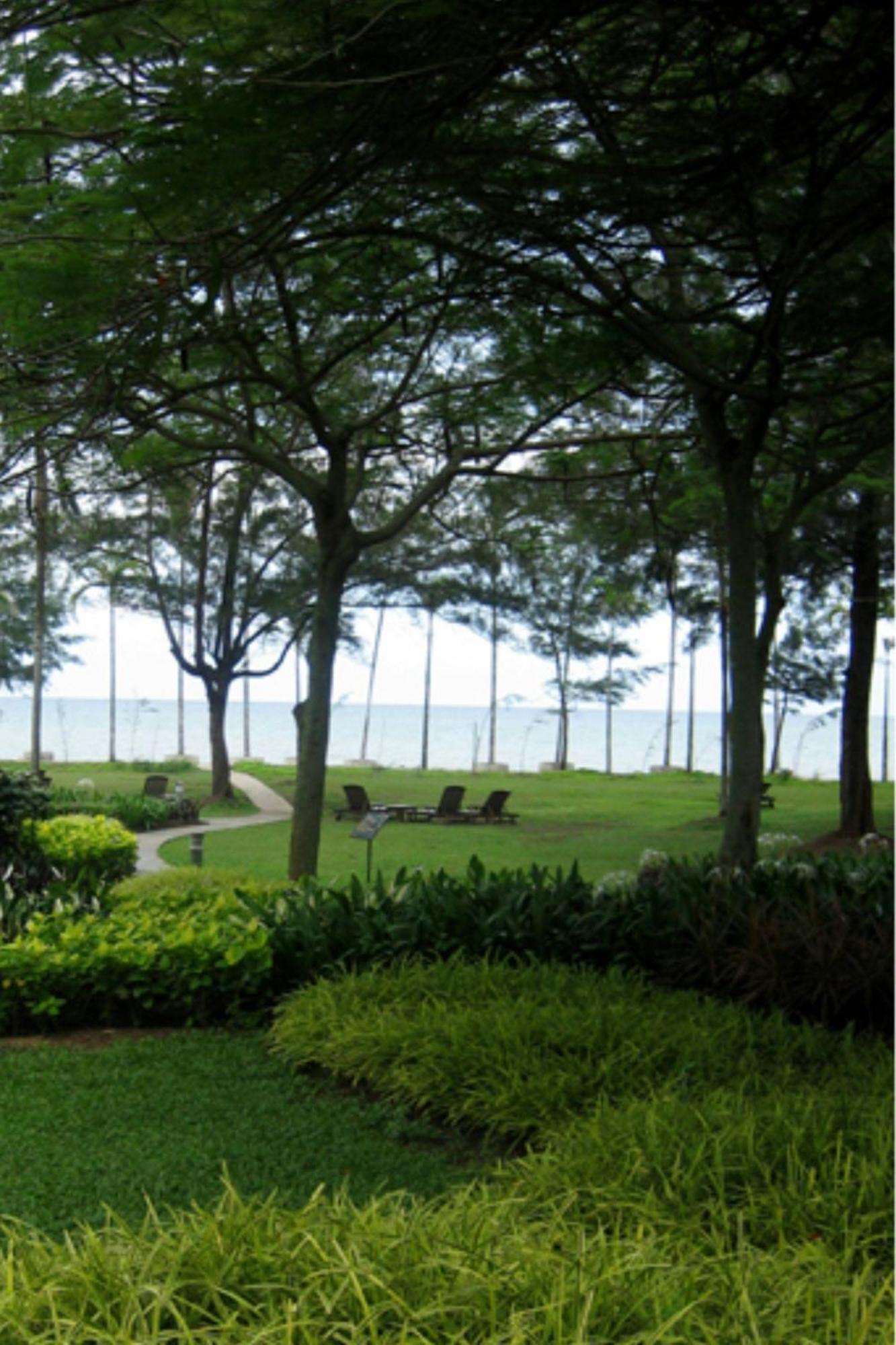 Miri Marriott Resort & Spa Εξωτερικό φωτογραφία View of the ocean from the resort